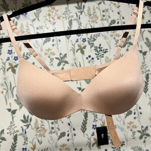 NWT SKIMS Wireless Form TSHIRT Bra (9540W) Clay Size 36B #B5